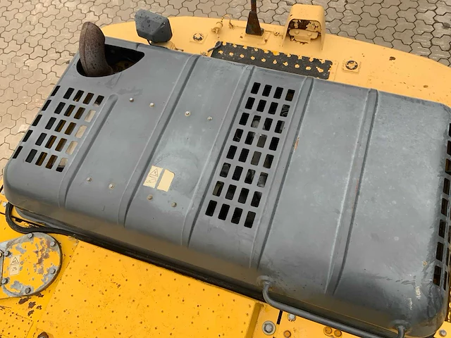 2007 komatsu 210 rupsgraafmachine - afbeelding 15 van  59