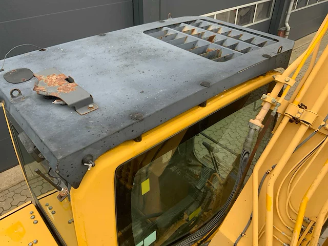2007 komatsu 210 rupsgraafmachine - afbeelding 17 van  59