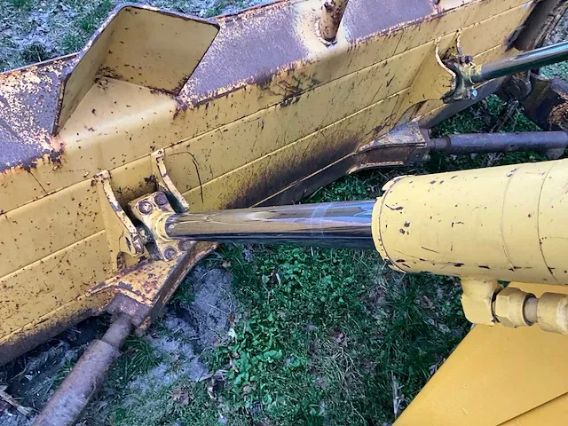 2007 komatsu d65px-15eo bulldozer - afbeelding 9 van  31