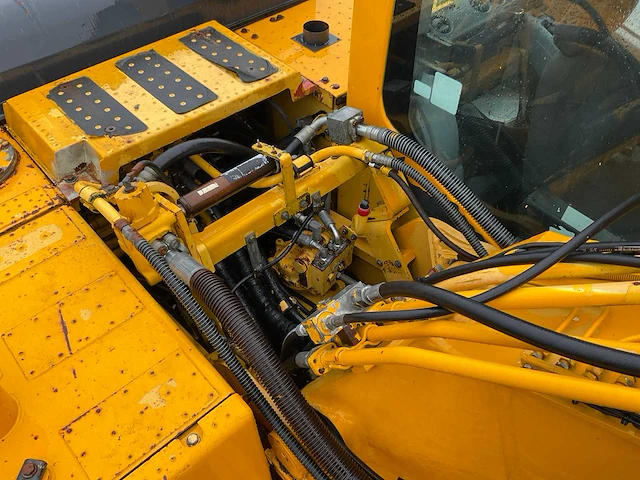 2007 komatsu pc 210-lc-8 rupsgraafmachine - afbeelding 30 van  49