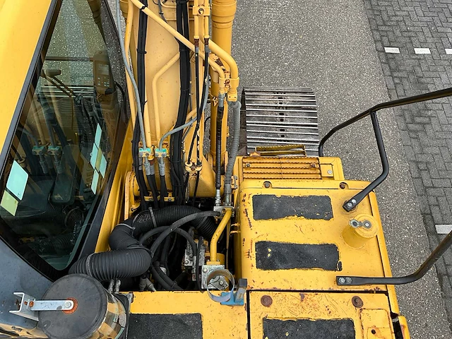 2007 komatsu pc130-7 rupsgraafmachine - afbeelding 16 van  40