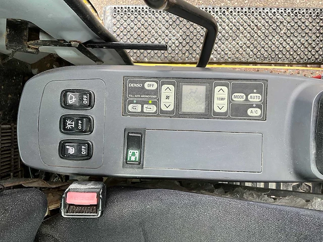 2007 komatsu pc130-7 rupsgraafmachine - afbeelding 30 van  40