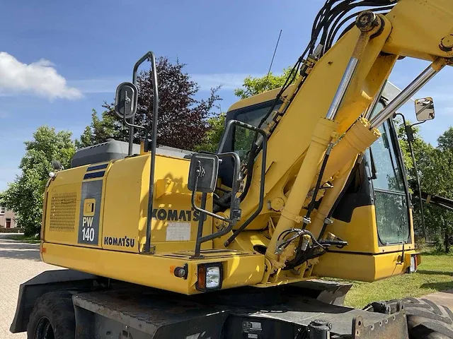2007 komatsu pw140-7 banden graafmachine - afbeelding 5 van  35
