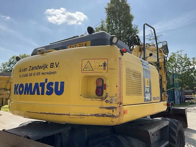 2007 komatsu pw140-7 banden graafmachine - afbeelding 8 van  35