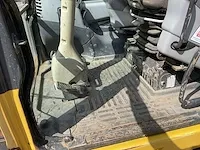 2007 komatsu pw140-7 banden graafmachine - afbeelding 15 van  35