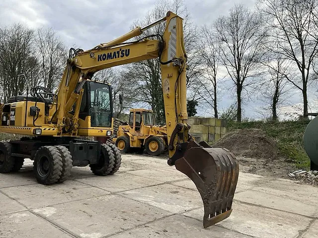 2007 komatsu pw160-7eo banden graafmachine - afbeelding 2 van  32