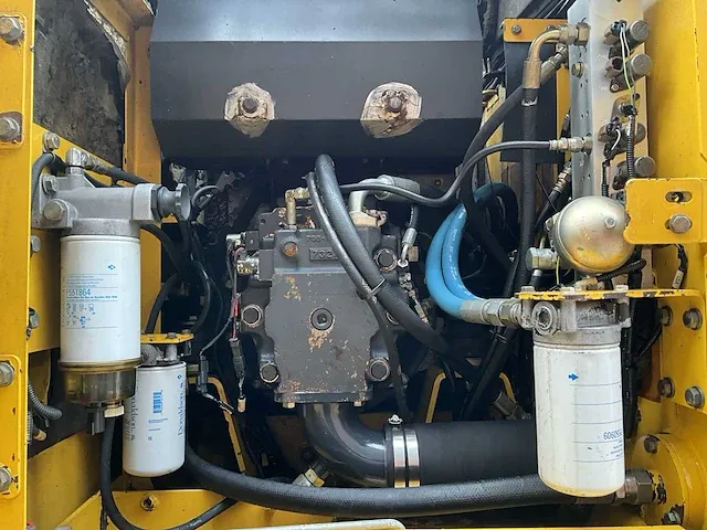 2007 komatsu pw160-7eo banden graafmachine - afbeelding 17 van  32
