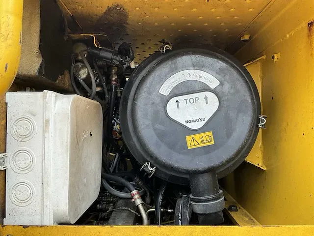 2007 komatsu pw160-7eo banden graafmachine - afbeelding 18 van  32