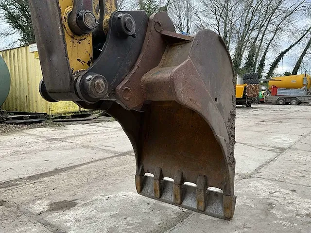 2007 komatsu pw160-7eo banden graafmachine - afbeelding 19 van  32