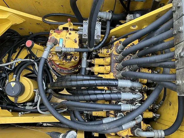 2007 komatsu pw160-7eo banden graafmachine - afbeelding 22 van  32