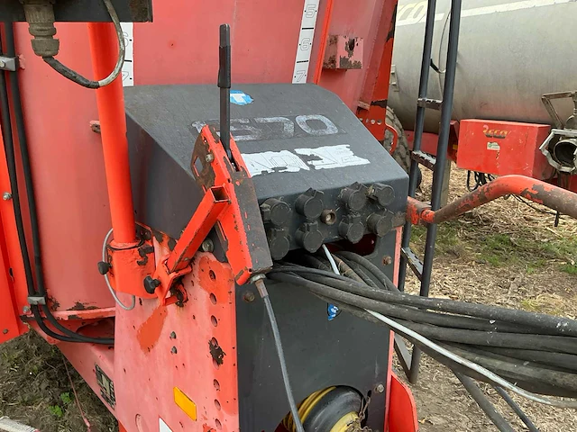 2007 kuhn euv270 voermengwagen - afbeelding 2 van  28