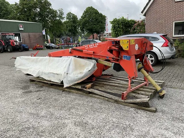 2007 kuhn fc 283 gii maaimachine - afbeelding 1 van  11