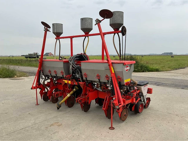 2007 kuhn planter 2 maiszaaimachine - afbeelding 1 van  26