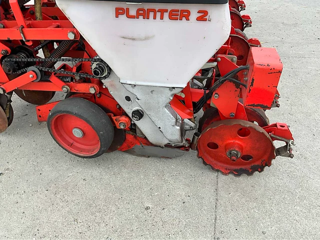 2007 kuhn planter 2 maiszaaimachine - afbeelding 15 van  26