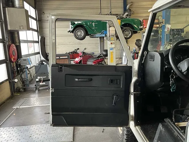 2007 land rover defender project, r-096-zn - afbeelding 2 van  14