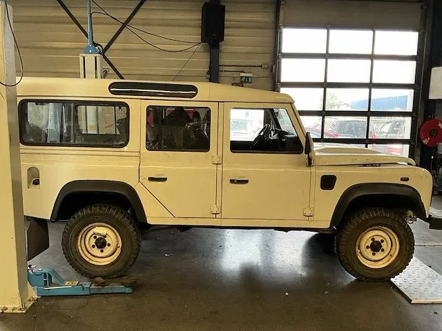 2007 land rover defender project, r-096-zn - afbeelding 9 van  14