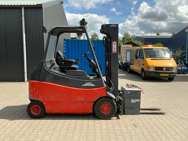 2007 linde e25 vorkheftruck - afbeelding 23 van  31