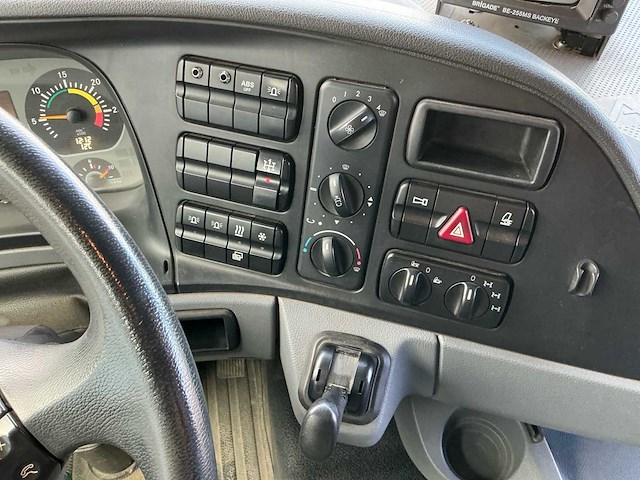 2007 mercedes actros 3344 vrachtwagen - afbeelding 27 van  43