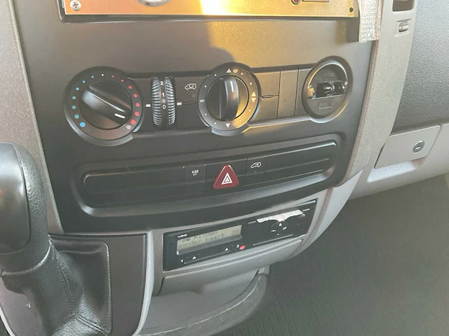 2007 mercedes-benz sprinter 515 2.2 cdi 366 dc bedrijfswagen - afbeelding 14 van  24