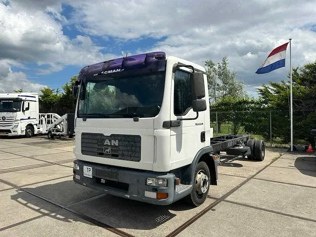 2007 mercedes-benz tgl 12.240 vrachtwagen - afbeelding 26 van  38