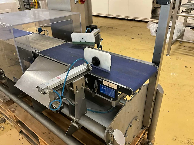 2007 mettler toledo xs 3 cc checkweigher met metaaldetector - afbeelding 9 van  11