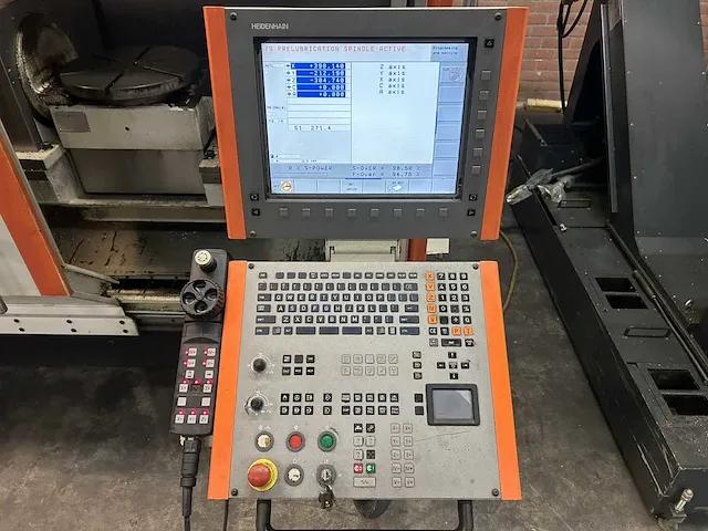 2007 mikron ucp 600 cnc bewerkingscentrum - afbeelding 11 van  16