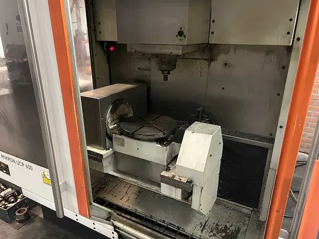 2007 mikron ucp 600 cnc bewerkingscentrum - afbeelding 13 van  16