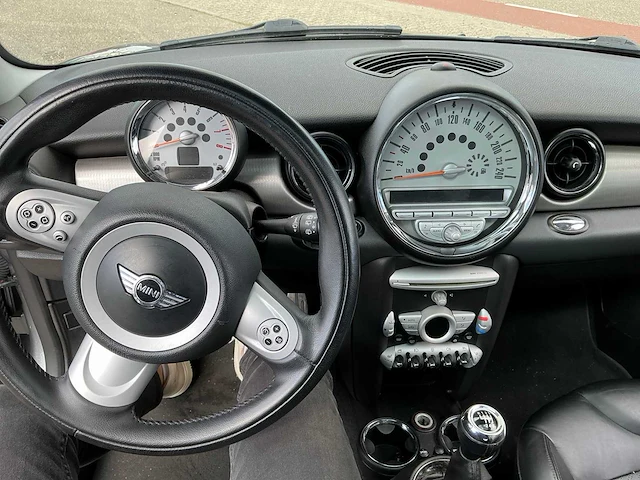 2007 mini cooper 1.6 s personenauto - afbeelding 13 van  24