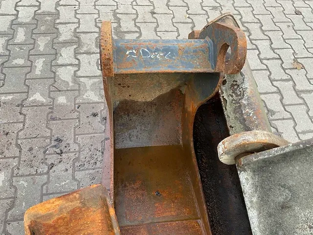 2007 neuson 9503 wd banden graafmachine - afbeelding 4 van  43