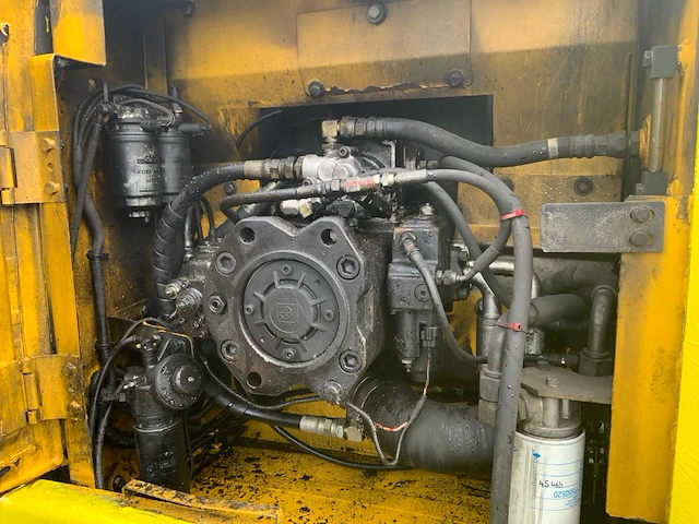 2007 new holland e 215b rupsgraafmachine - afbeelding 16 van  45
