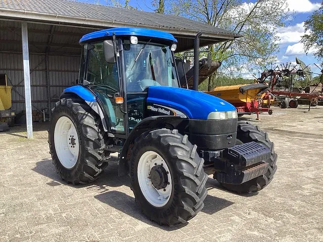2007 new holland td95d vierwielaangedreven landbouwtractor - afbeelding 12 van  30
