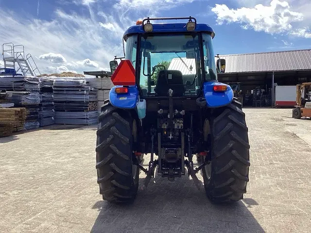 2007 new holland td95d vierwielaangedreven landbouwtractor - afbeelding 25 van  30