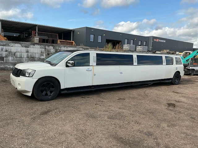 2007 nissan armada vk56de limousine - afbeelding 1 van  69