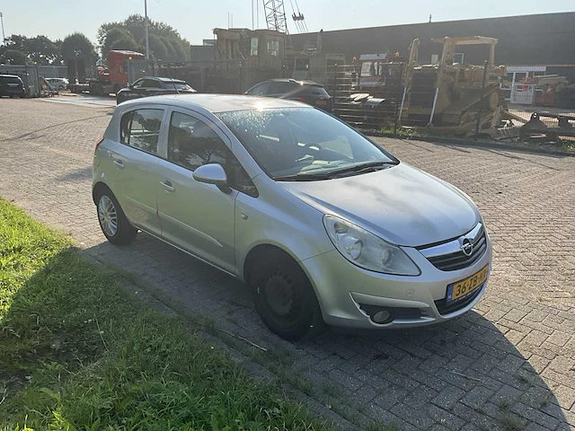2007 opel corsa personenauto - afbeelding 9 van  15