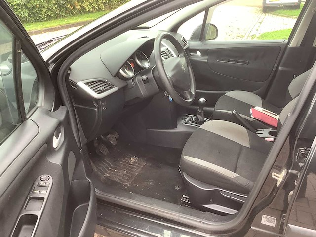 2007 peugeot 207 1.4-16v color-line personenauto - afbeelding 11 van  13