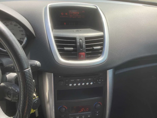 2007 peugeot 207 1.6 vti xs pack personenauto - afbeelding 2 van  15