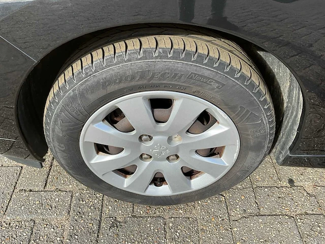 2007 peugeot 207 personenauto - afbeelding 9 van  22