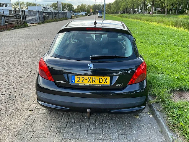 2007 peugeot 207 personenauto - afbeelding 18 van  22