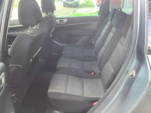 2007 peugeot 307 sw 1.6-16v premium personenauto - afbeelding 10 van  13