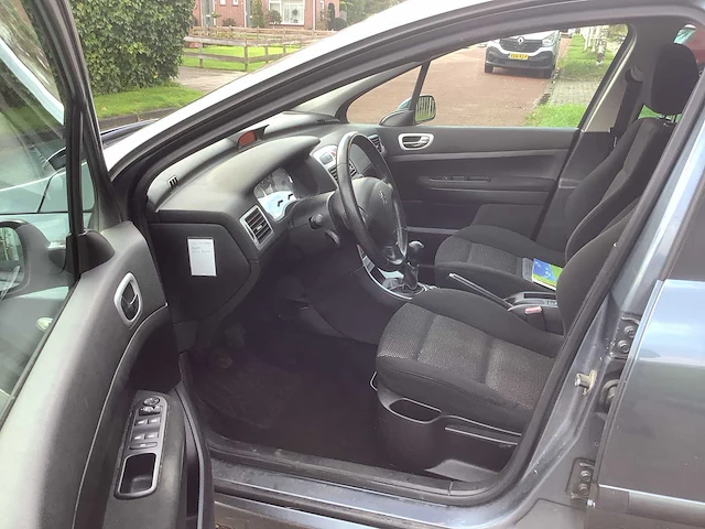 2007 peugeot 307 sw 1.6-16v premium personenauto - afbeelding 9 van  13