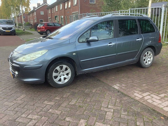 2007 peugeot 307 sw 1.6-16v premium personenauto - afbeelding 1 van  13