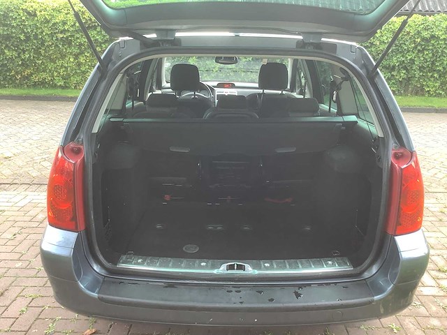 2007 peugeot 307 sw 1.6-16v premium personenauto - afbeelding 12 van  13