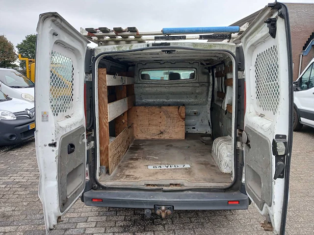 2007 renault trafic 2.0 dci bedrijfswagen - afbeelding 11 van  12