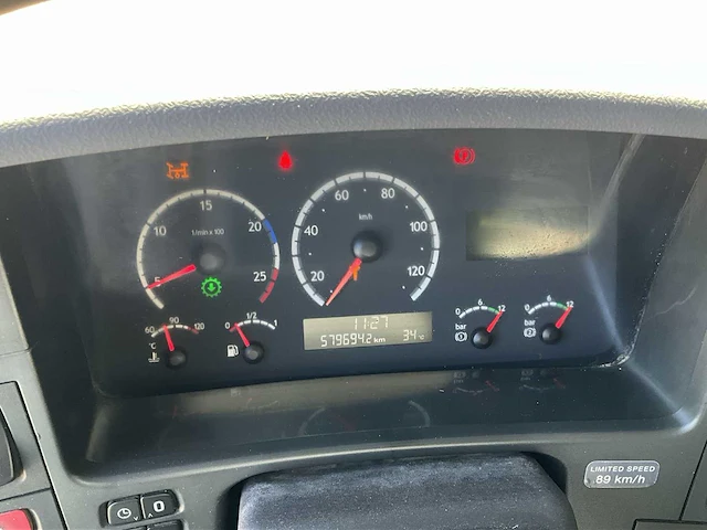 2007 scania r480 b vrachtwagen - afbeelding 7 van  38