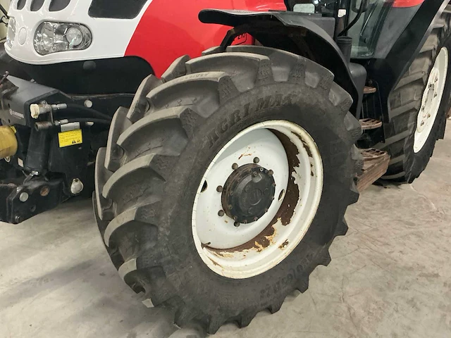 2007 steyr 6125 profi vierwielaangedreven landbouwtractor - afbeelding 2 van  42
