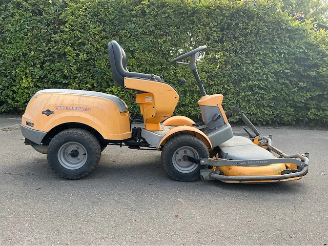 2007 stiga park fairway grasmaaier - afbeelding 23 van  30