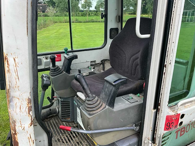 2007 takeuchi tb016 minigraafmachine - afbeelding 16 van  33