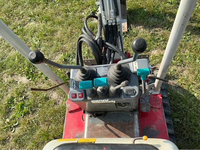 2007 takeuchi tb108 rupsgraafmachine - afbeelding 16 van  29
