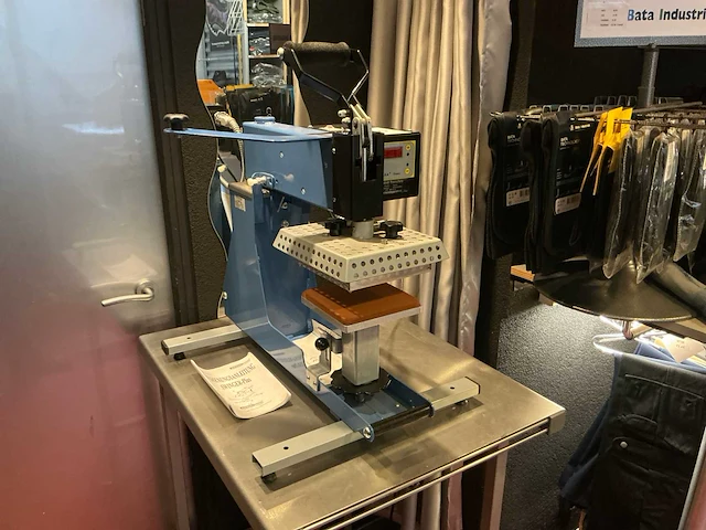 2007 thermopress reg e swinger plus transferpers - afbeelding 1 van  7