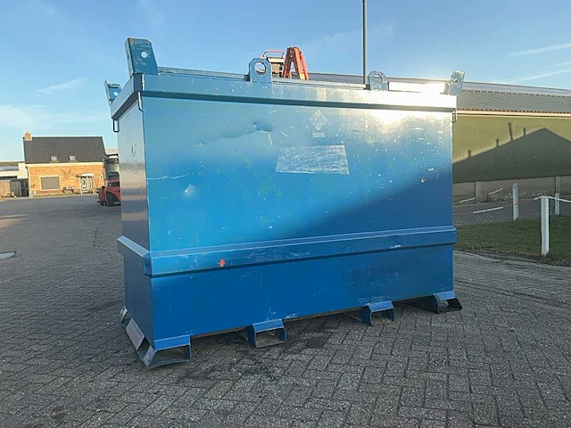 2007 tolsma diesel brandstoftank - afbeelding 4 van  9